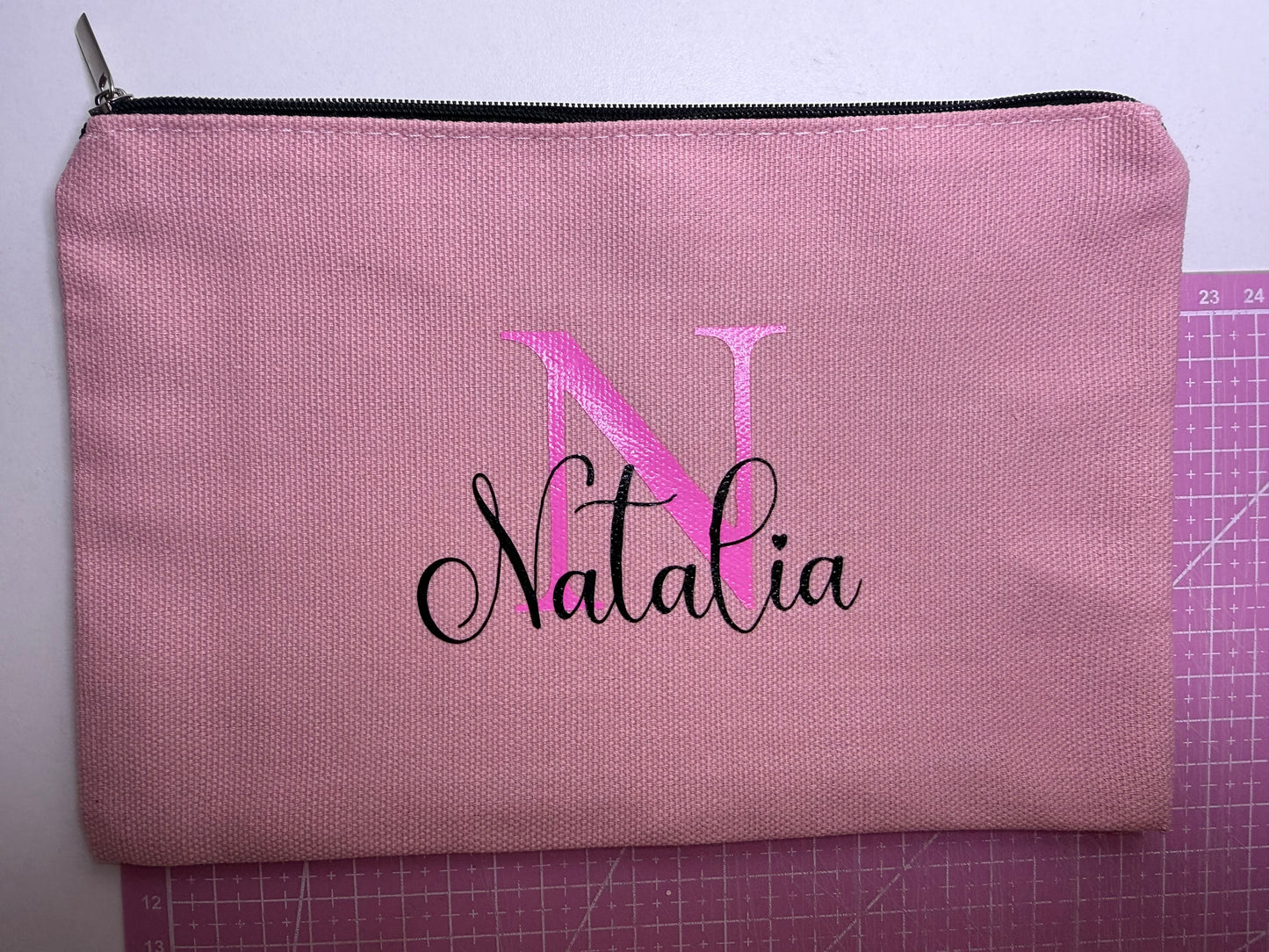 Neceser tela rosa inicial y nombre